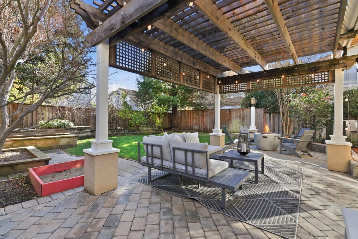 Detail Gallery Image 24 of 29 For 730 Saint Michael Pl, Morgan Hill,  CA 95037 - 5 Beds | 3 Baths