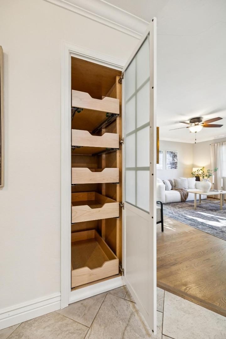 Detail Gallery Image 10 of 79 For 4080 Leigh Ave, San Jose,  CA 95124 - 4 Beds | 2 Baths