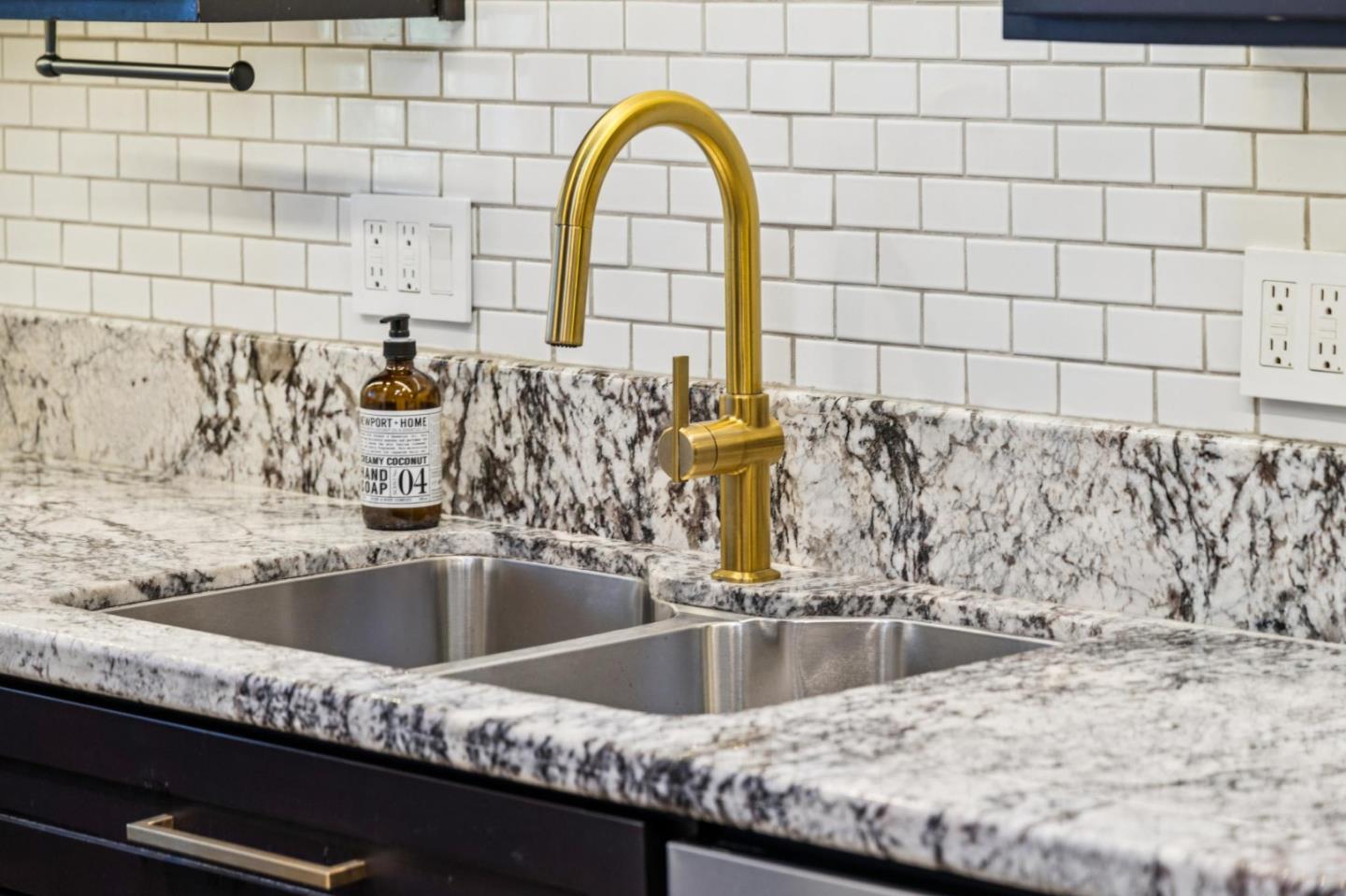 Detail Gallery Image 14 of 79 For 4080 Leigh Ave, San Jose,  CA 95124 - 4 Beds | 2 Baths