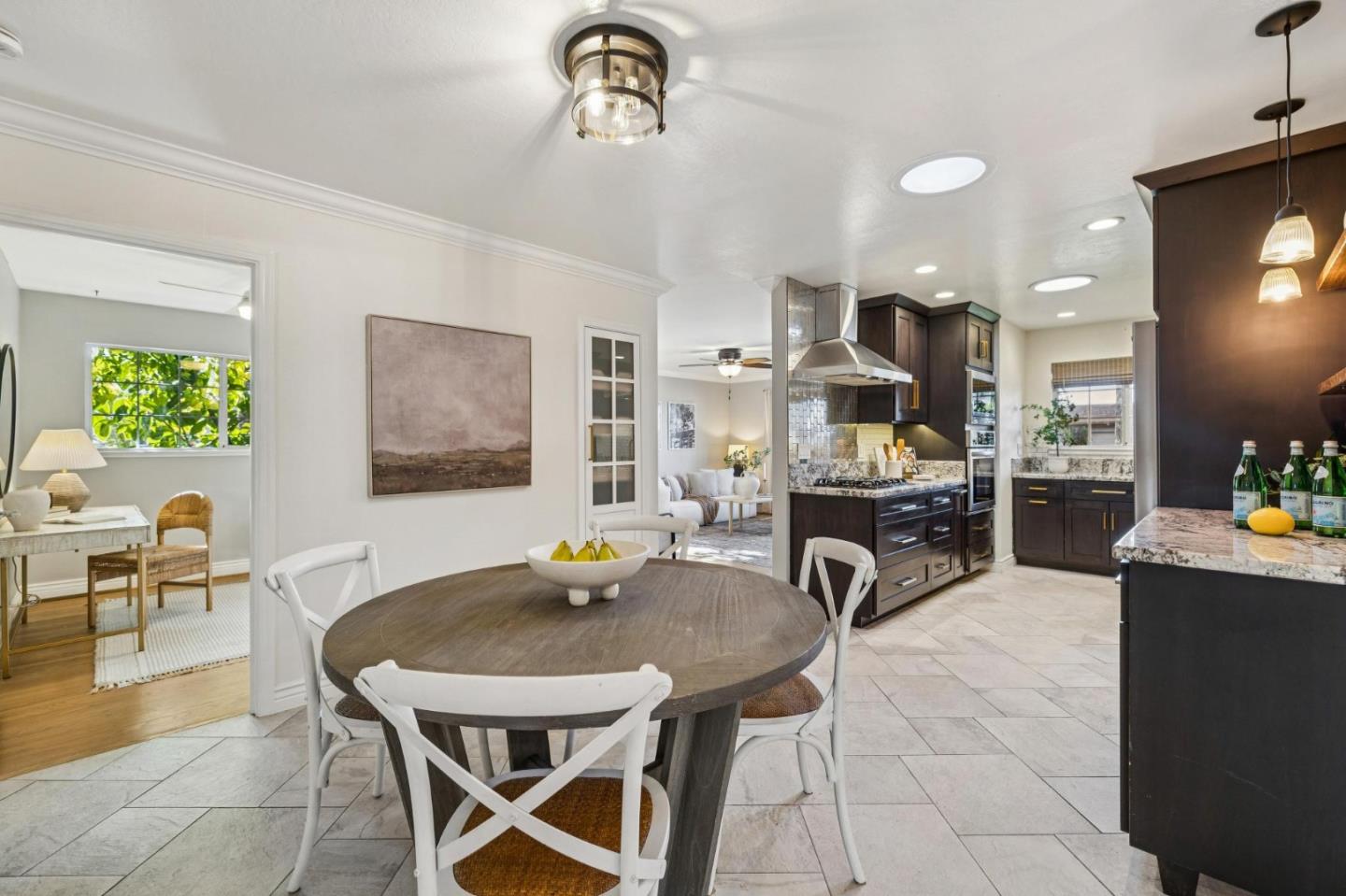 Detail Gallery Image 9 of 79 For 4080 Leigh Ave, San Jose,  CA 95124 - 4 Beds | 2 Baths