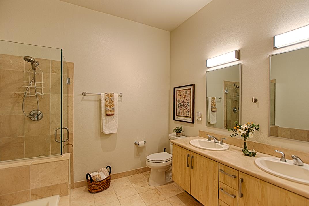 Detail Gallery Image 17 of 31 For 2030 N Pacific #115,  Santa Cruz,  CA 95060 - 3 Beds | 2 Baths