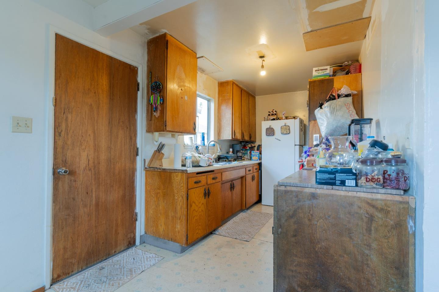 Detail Gallery Image 11 of 31 For 2697 Cabrillo Ave, Santa Clara,  CA 95051 - 4 Beds | 2 Baths