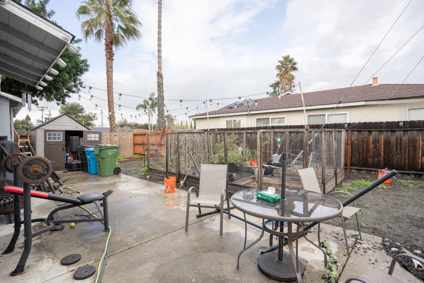 Detail Gallery Image 25 of 31 For 2697 Cabrillo Ave, Santa Clara,  CA 95051 - 4 Beds | 2 Baths