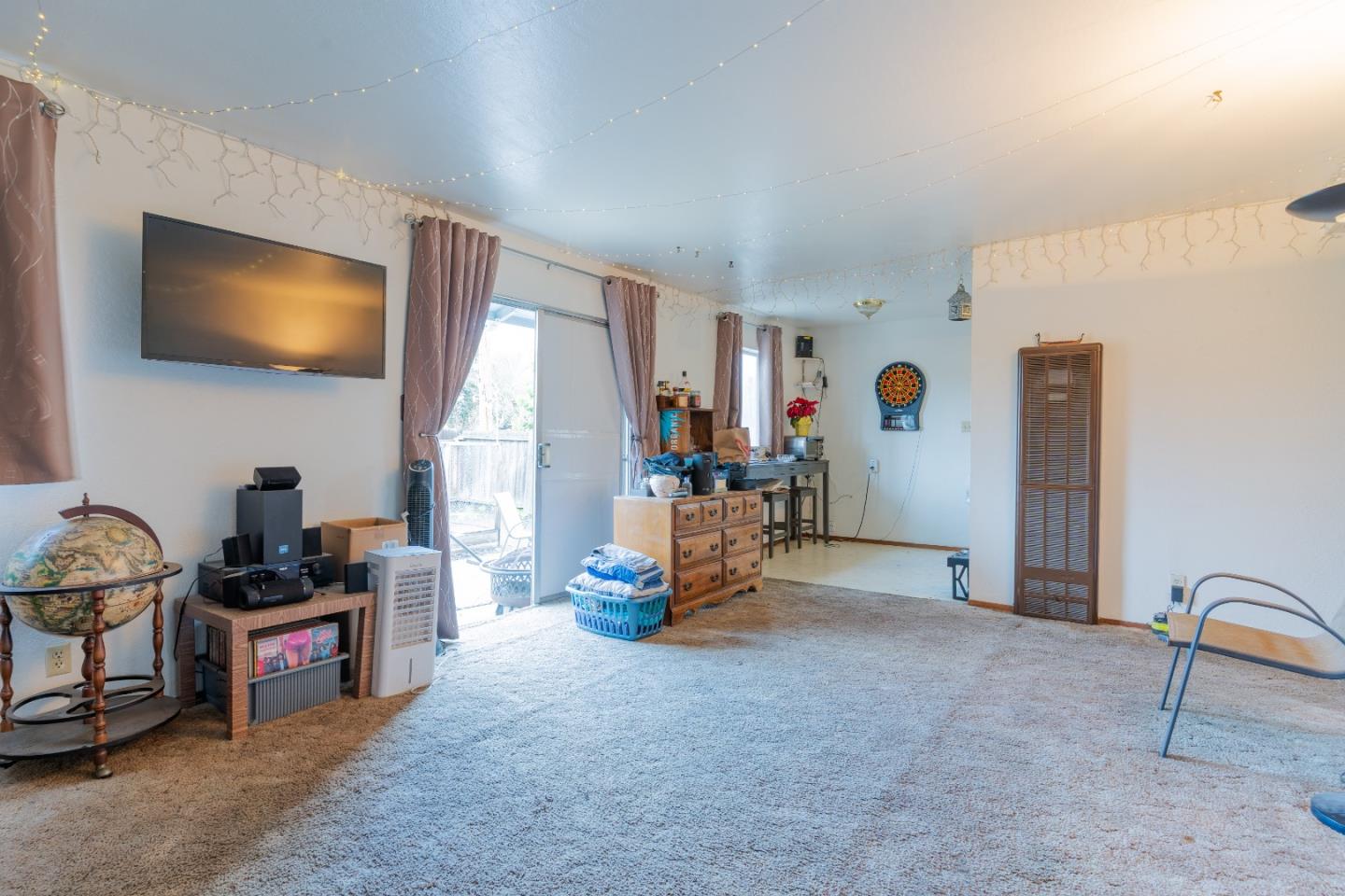 Detail Gallery Image 5 of 31 For 2697 Cabrillo Ave, Santa Clara,  CA 95051 - 4 Beds | 2 Baths