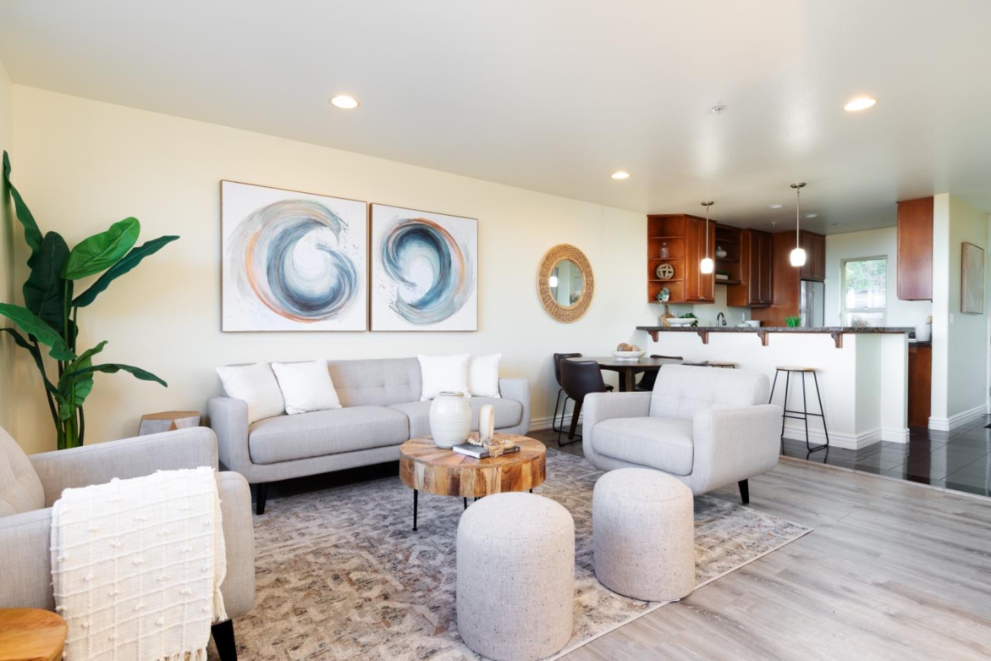 Detail Gallery Image 6 of 23 For 164 Mar Vista Dr, Monterey,  CA 93940 - 2 Beds | 1/1 Baths