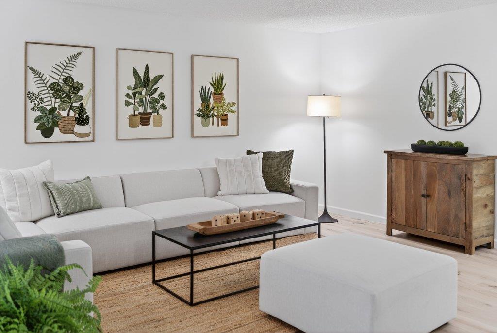 Detail Gallery Image 11 of 38 For 296 Omira Dr, San Jose,  CA 95123 - 4 Beds | 2 Baths