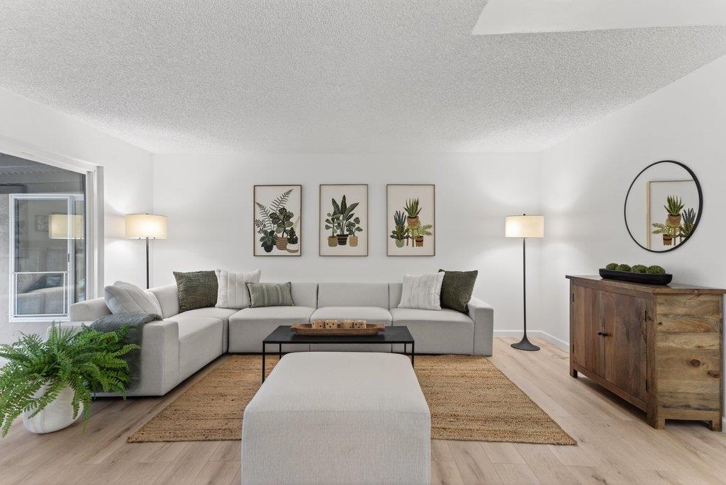 Detail Gallery Image 12 of 38 For 296 Omira Dr, San Jose,  CA 95123 - 4 Beds | 2 Baths