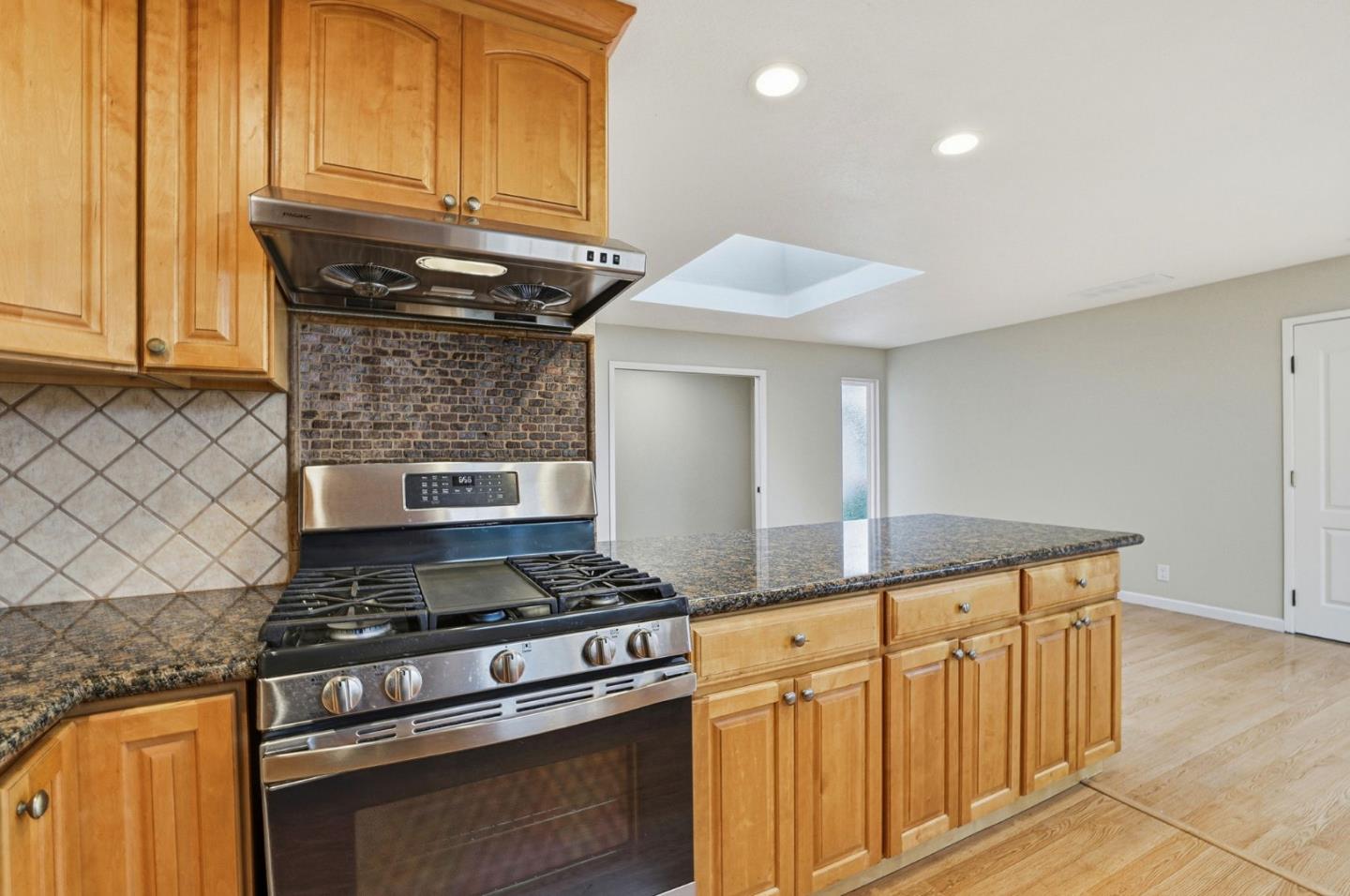 Detail Gallery Image 15 of 50 For 6563 Camden Ave, San Jose,  CA 95120 - 4 Beds | 2 Baths