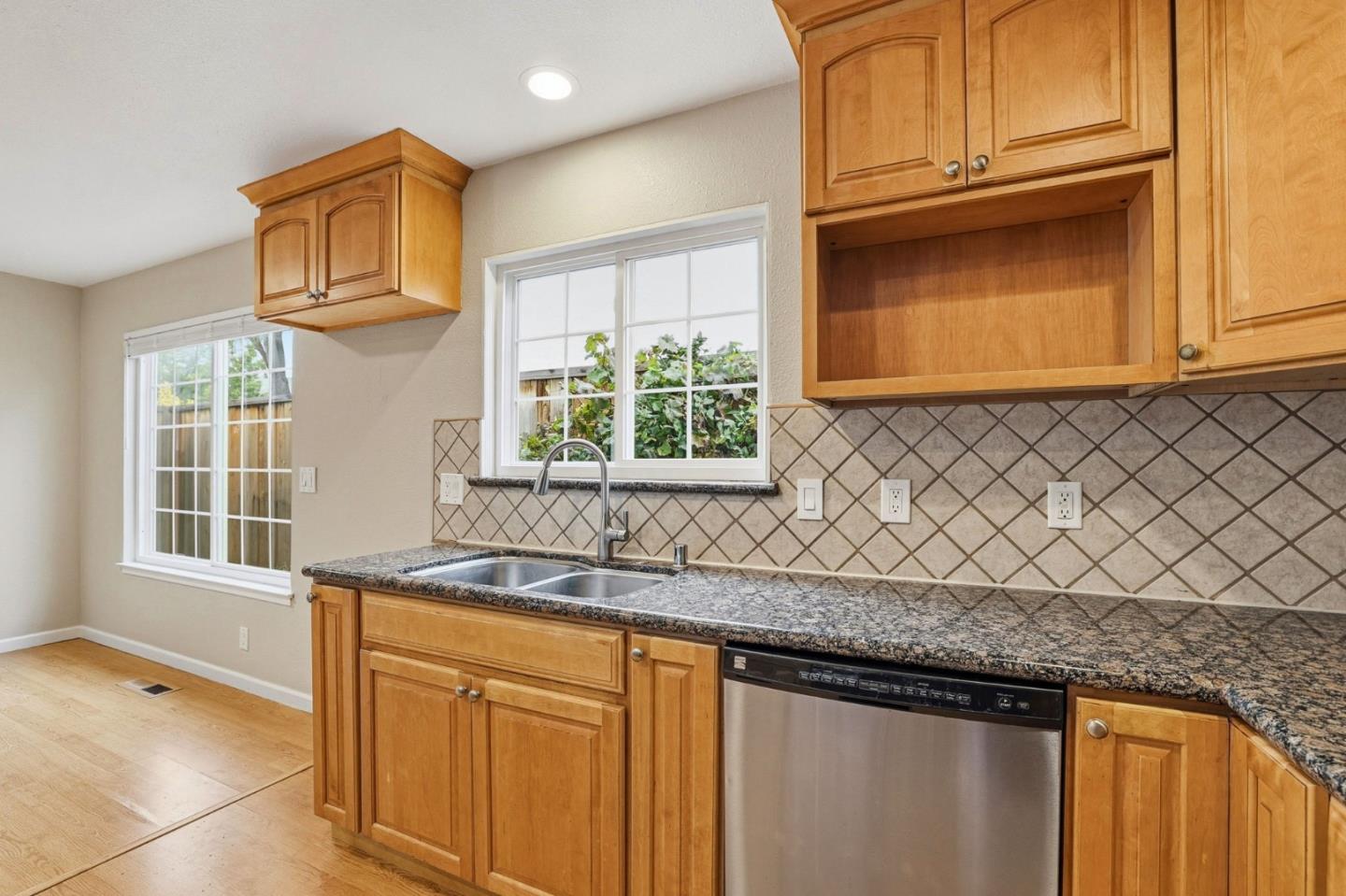 Detail Gallery Image 16 of 50 For 6563 Camden Ave, San Jose,  CA 95120 - 4 Beds | 2 Baths