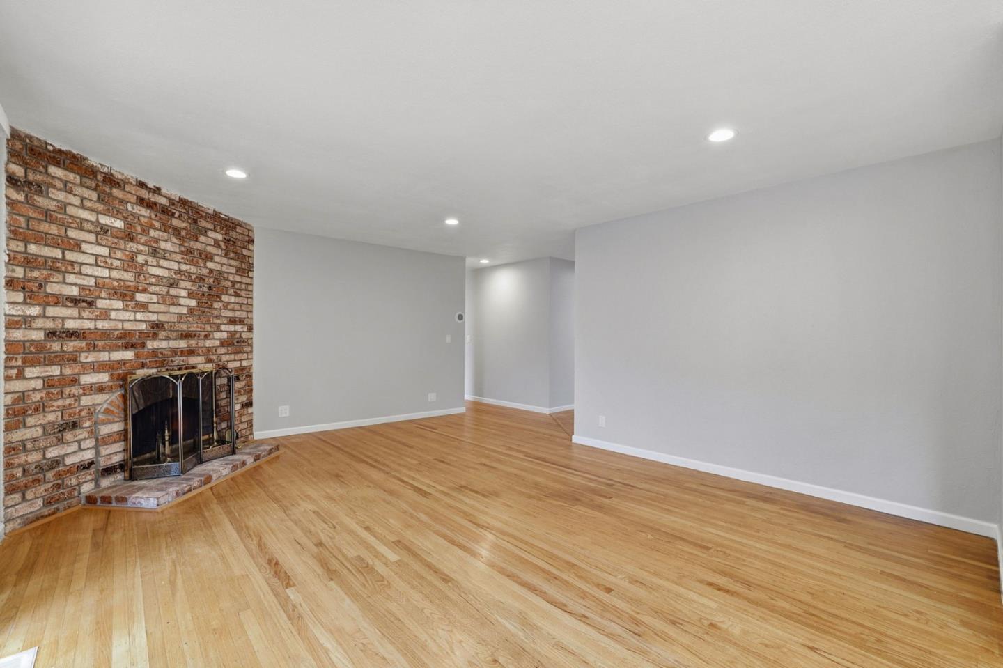 Detail Gallery Image 7 of 50 For 6563 Camden Ave, San Jose,  CA 95120 - 4 Beds | 2 Baths