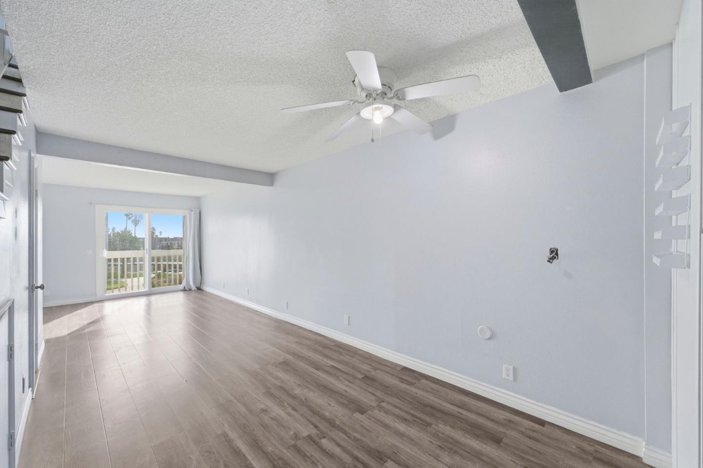 Detail Gallery Image 4 of 23 For 267 S Ventura Rd #280,  Port Hueneme,  CA 93041 - 2 Beds | 1/1 Baths