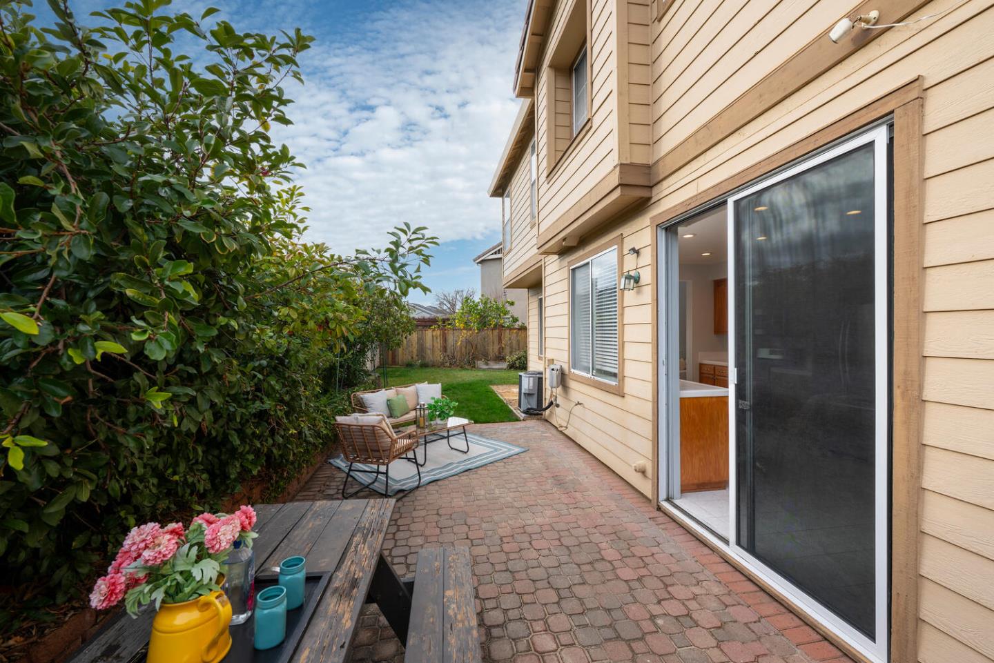 Detail Gallery Image 22 of 26 For 865 Windsor Hills Cir, San Jose,  CA 95123 - 3 Beds | 2/1 Baths