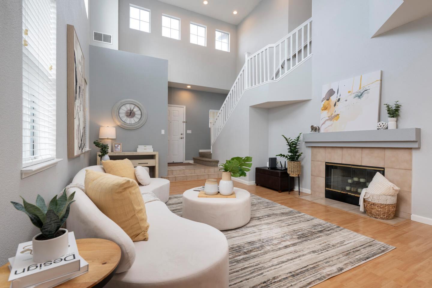 Detail Gallery Image 7 of 26 For 865 Windsor Hills Cir, San Jose,  CA 95123 - 3 Beds | 2/1 Baths