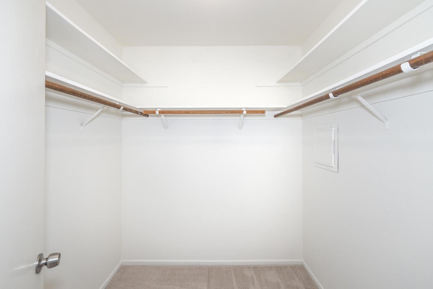 Detail Gallery Image 12 of 21 For 166 Sand Hill Cir, Menlo Park,  CA 94025 - 2 Beds | 2 Baths