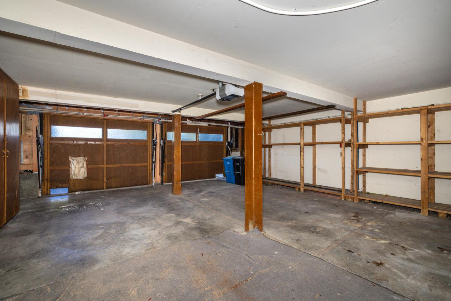 Detail Gallery Image 17 of 21 For 166 Sand Hill Cir, Menlo Park,  CA 94025 - 2 Beds | 2 Baths