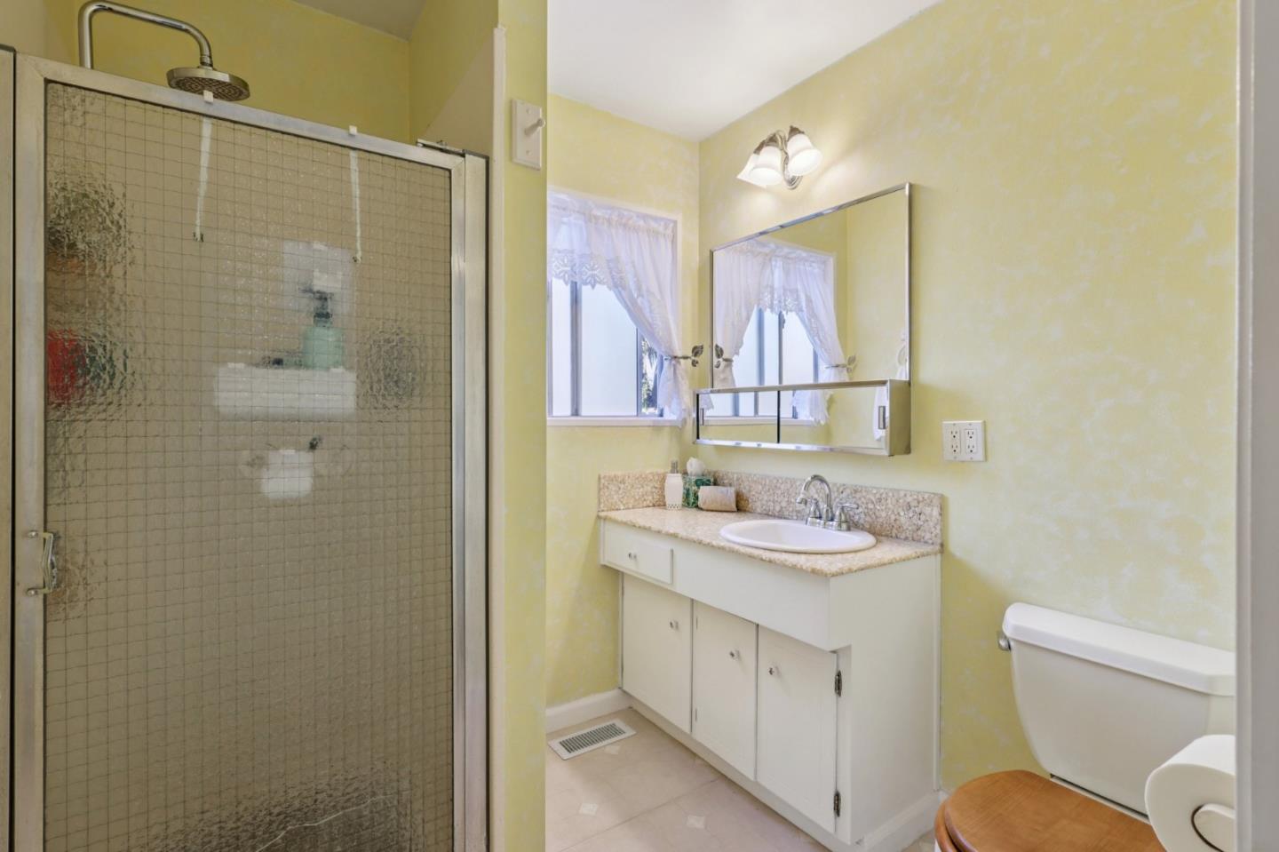 Detail Gallery Image 22 of 32 For 3055 Bostick Ave, Marina,  CA 93933 - 3 Beds | 2 Baths