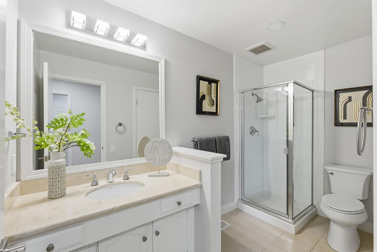 Detail Gallery Image 33 of 70 For 901 Swan St, Foster City,  CA 94404 - 5 Beds | 3 Baths