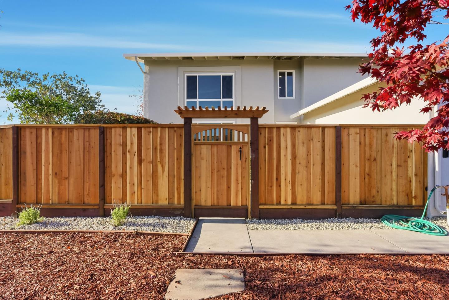 Detail Gallery Image 65 of 70 For 901 Swan St, Foster City,  CA 94404 - 5 Beds | 3 Baths