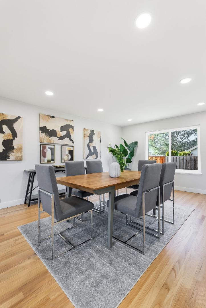 Detail Gallery Image 8 of 70 For 901 Swan St, Foster City,  CA 94404 - 5 Beds | 3 Baths