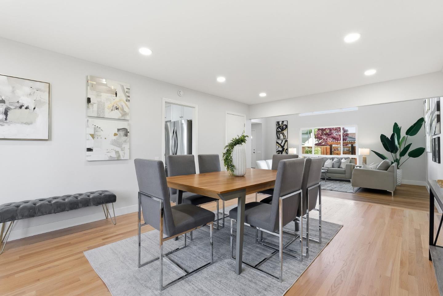 Detail Gallery Image 9 of 70 For 901 Swan St, Foster City,  CA 94404 - 5 Beds | 3 Baths