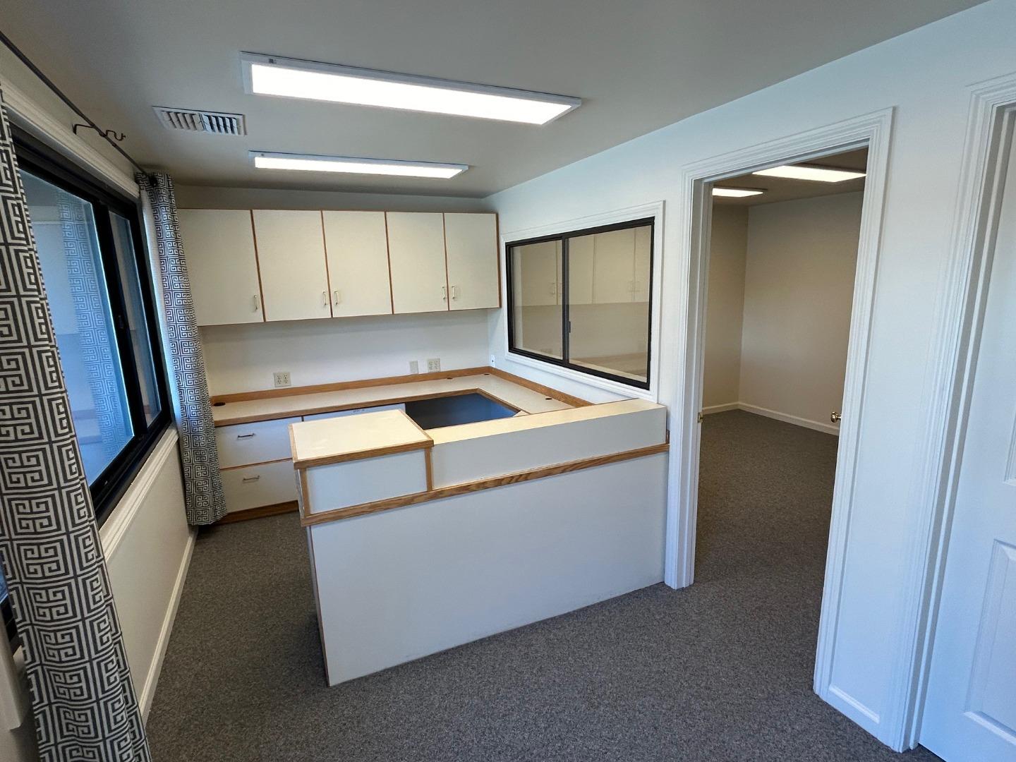 Front Image Thumbnail for ML82029991