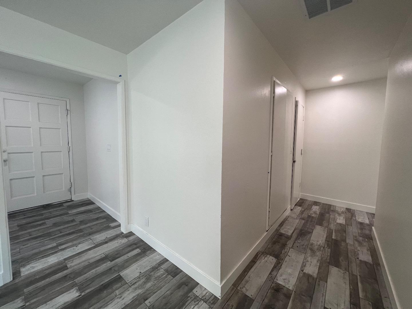 Detail Gallery Image 11 of 17 For 1253 Ironbridge Way, San Jose,  CA 95118 - 4 Beds | 2 Baths