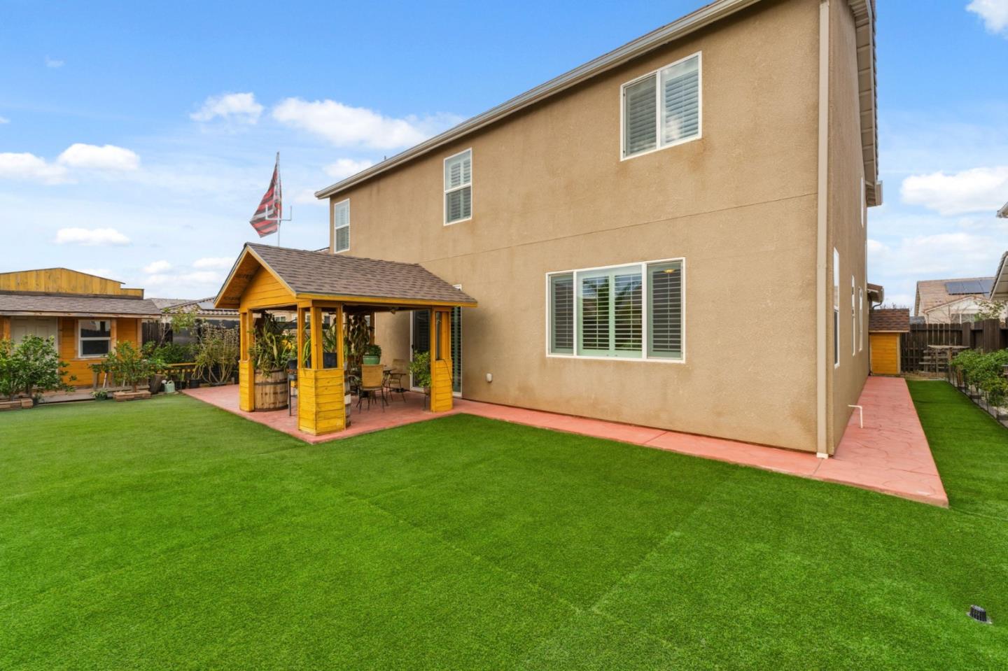 Detail Gallery Image 35 of 37 For 6349 W Acacia Ave, Fresno,  CA 93723 - 5 Beds | 4 Baths