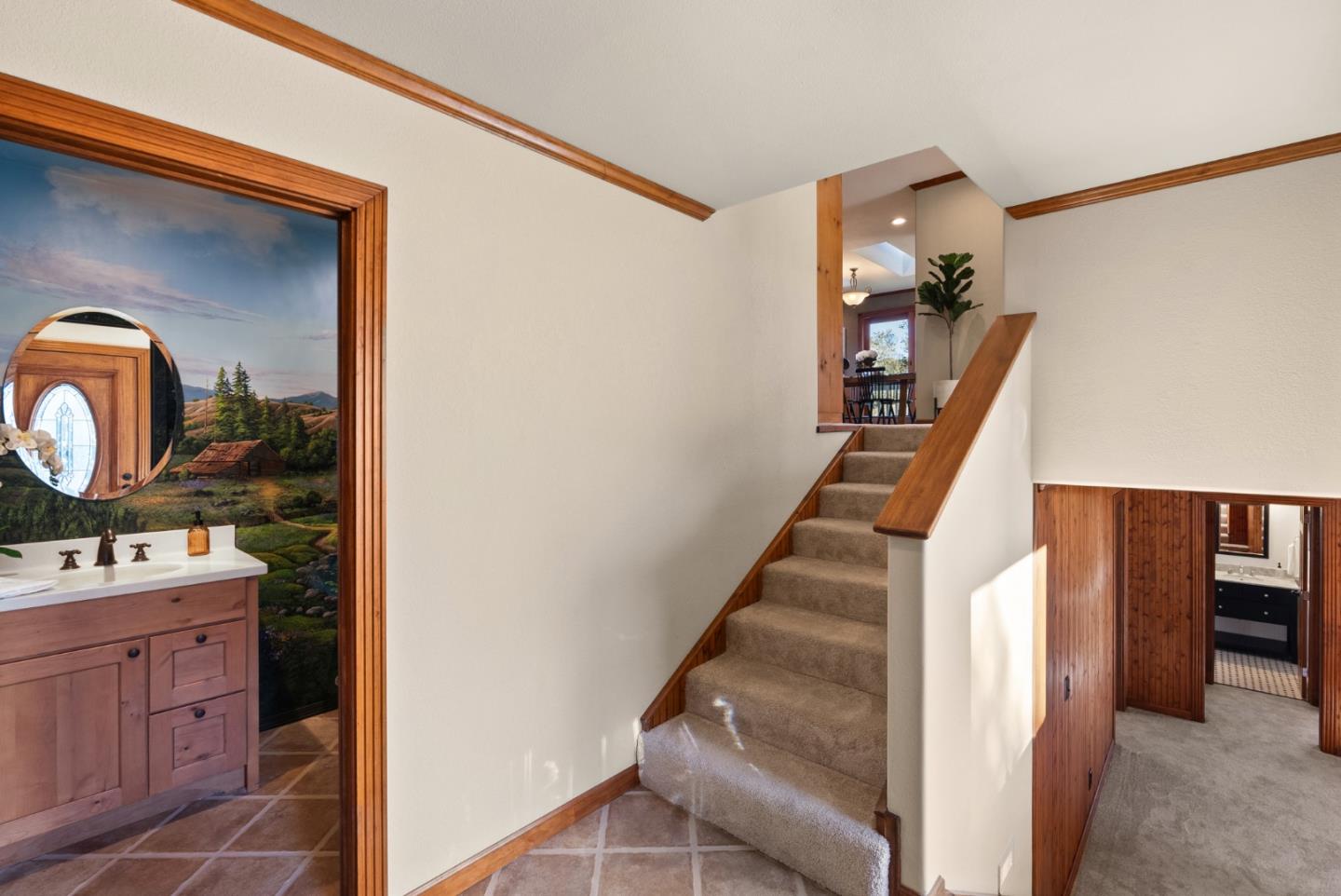 Detail Gallery Image 20 of 64 For 280 Hidden Valley Rd, Royal Oaks,  CA 95076 - 3 Beds | 3 Baths