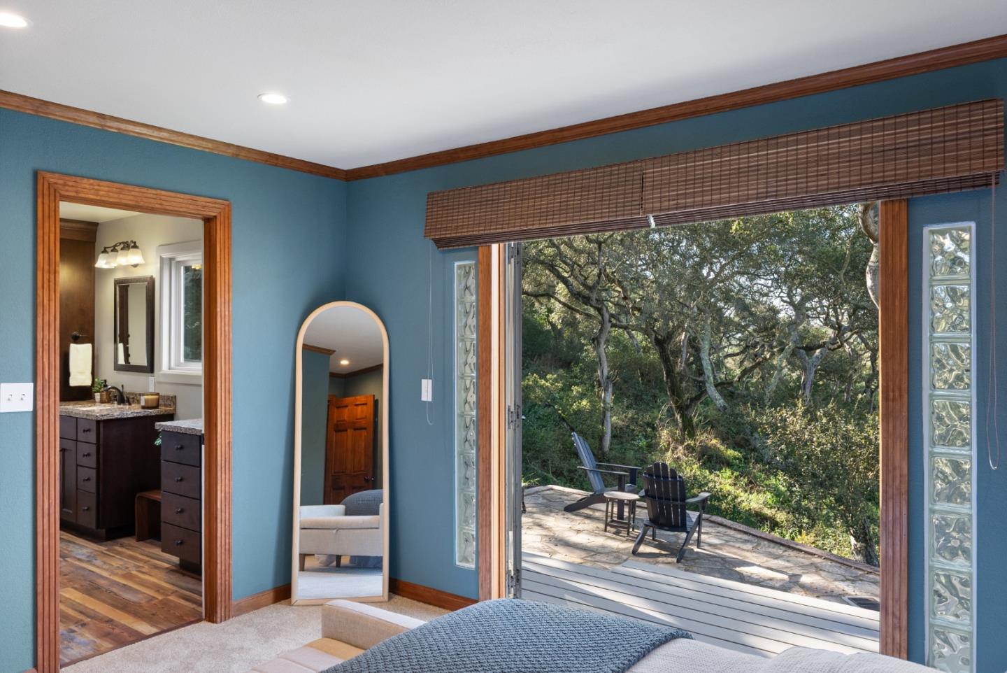 Detail Gallery Image 29 of 64 For 280 Hidden Valley Rd, Royal Oaks,  CA 95076 - 3 Beds | 3 Baths