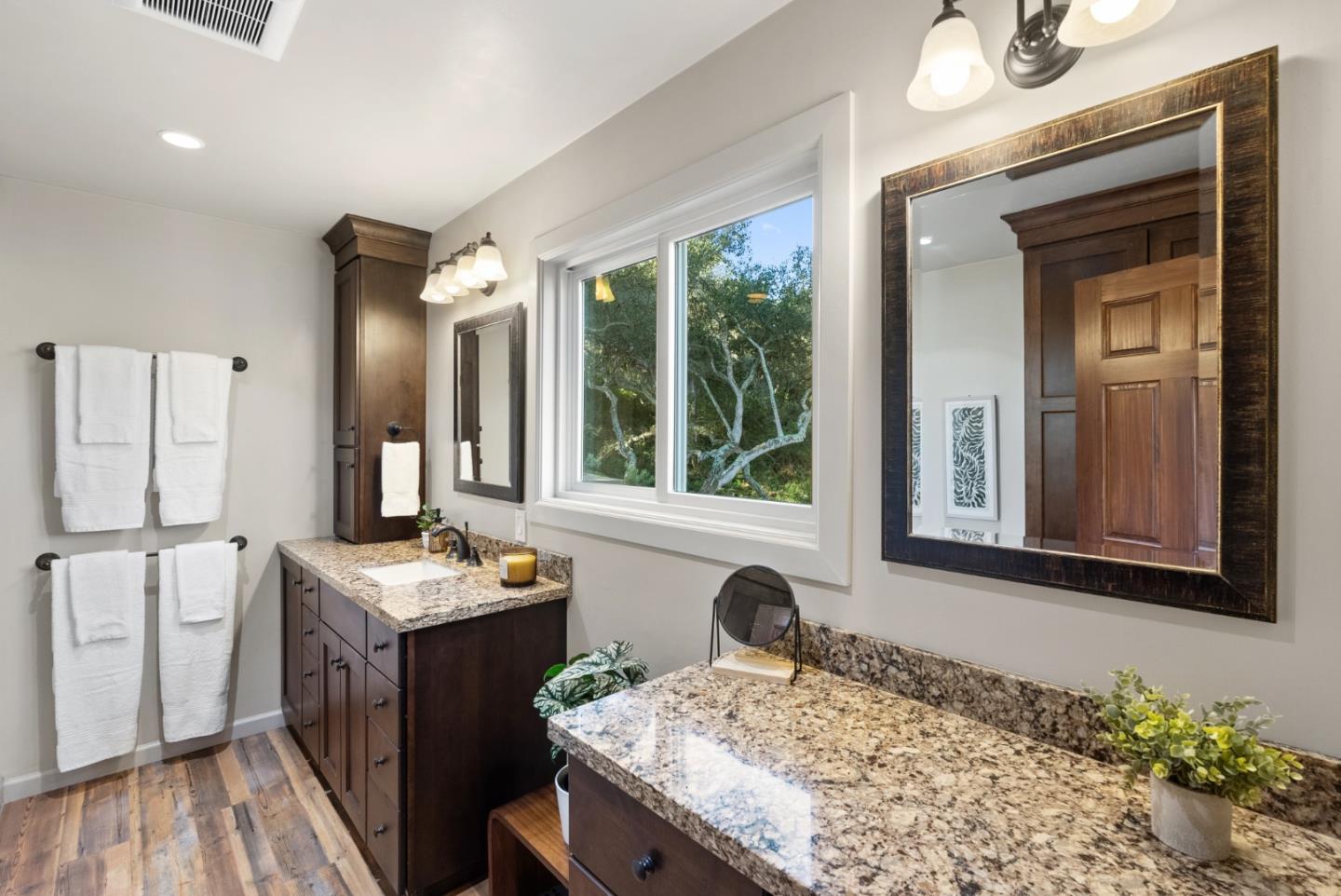 Detail Gallery Image 32 of 64 For 280 Hidden Valley Rd, Royal Oaks,  CA 95076 - 3 Beds | 3 Baths