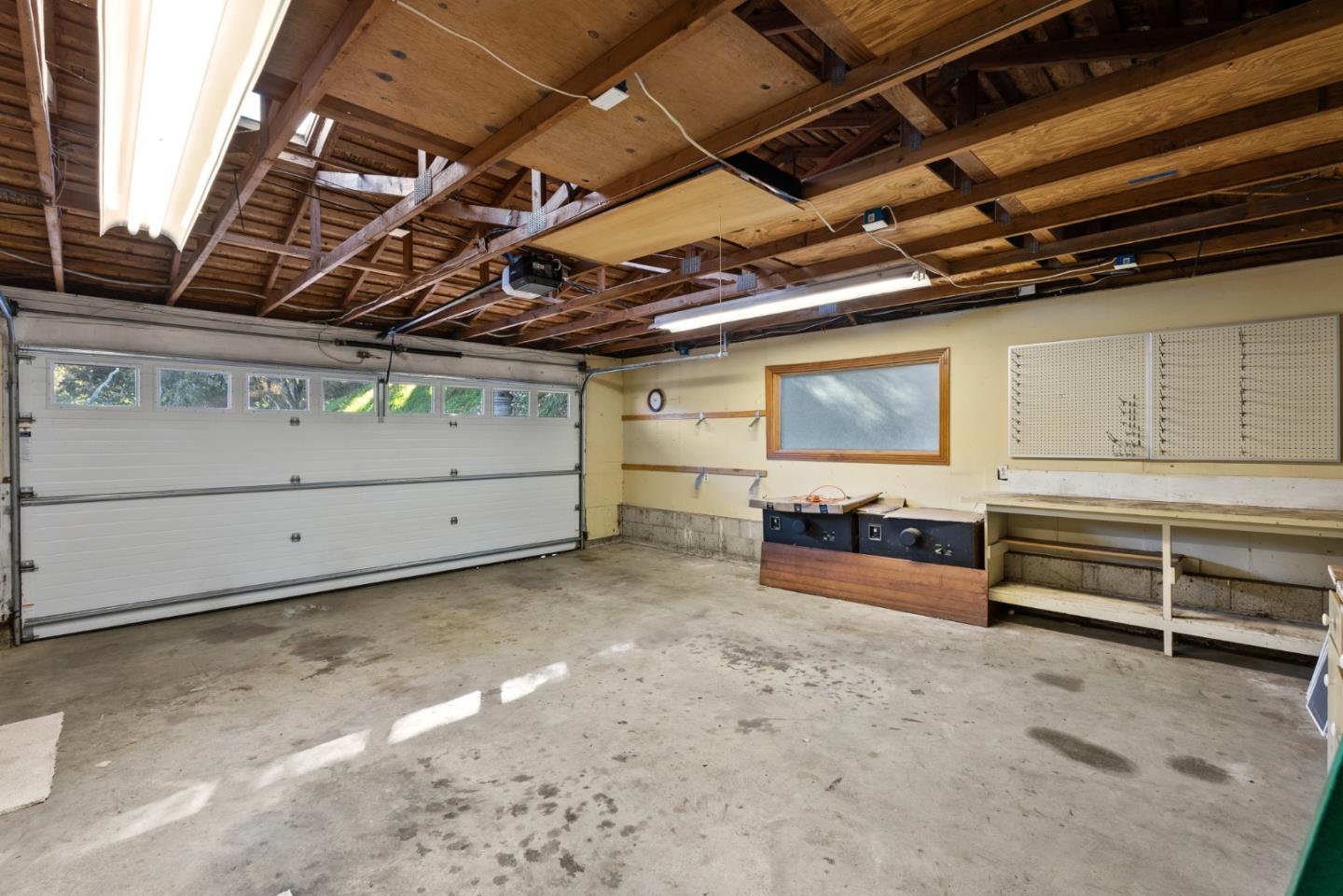 Detail Gallery Image 55 of 64 For 280 Hidden Valley Rd, Royal Oaks,  CA 95076 - 3 Beds | 3 Baths