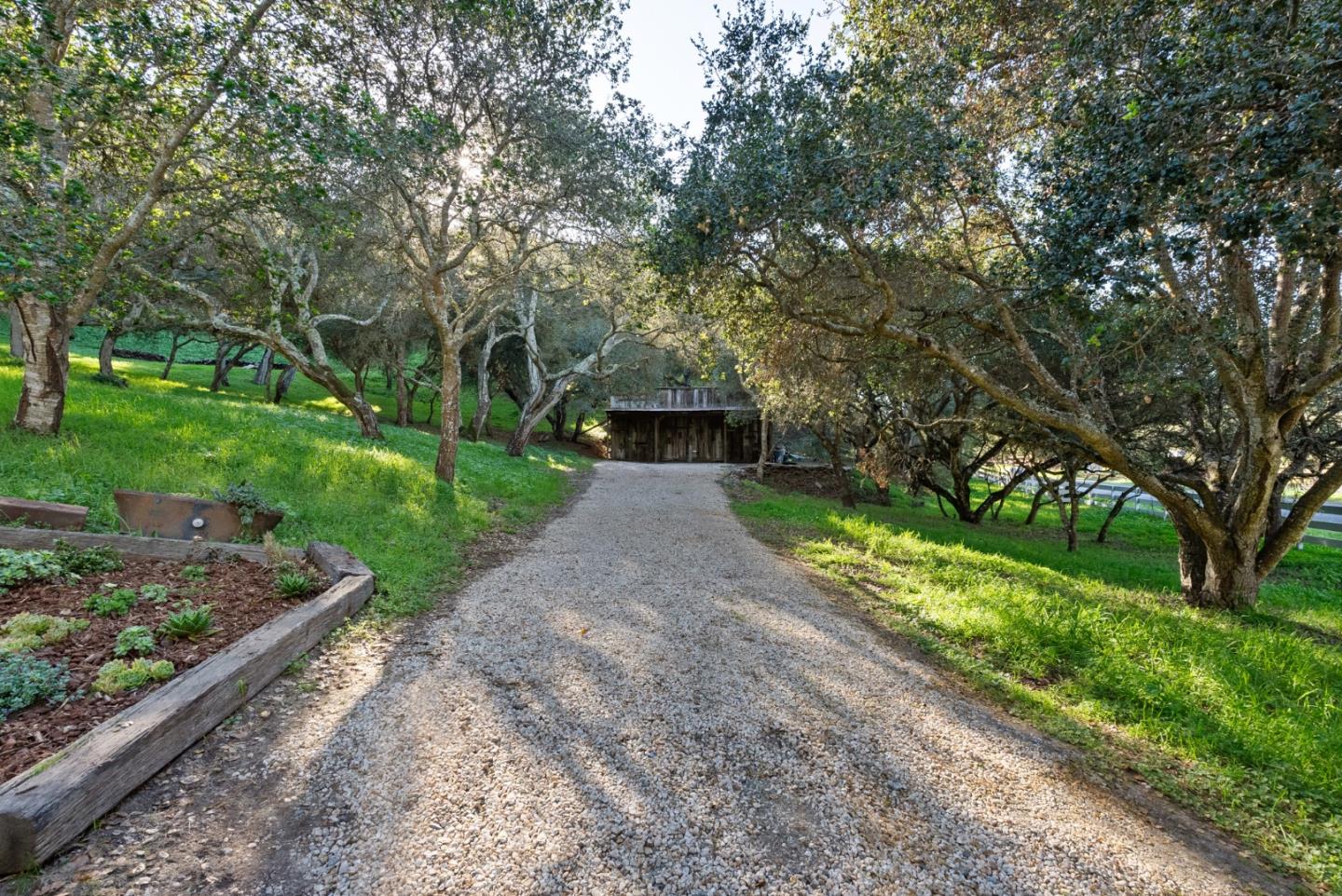 Detail Gallery Image 58 of 64 For 280 Hidden Valley Rd, Royal Oaks,  CA 95076 - 3 Beds | 3 Baths