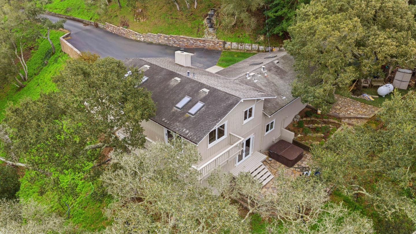 Detail Gallery Image 6 of 64 For 280 Hidden Valley Rd, Royal Oaks,  CA 95076 - 3 Beds | 3 Baths