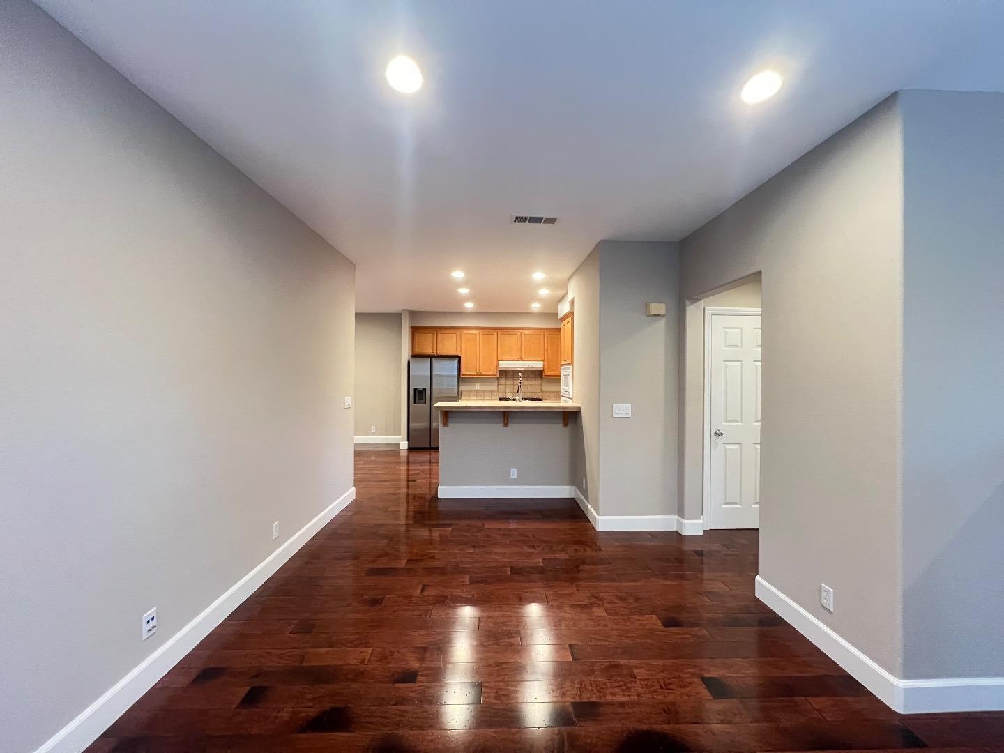 Detail Gallery Image 20 of 40 For 4102 Voltaire St, San Jose,  CA 95148 - 4 Beds | 2/1 Baths