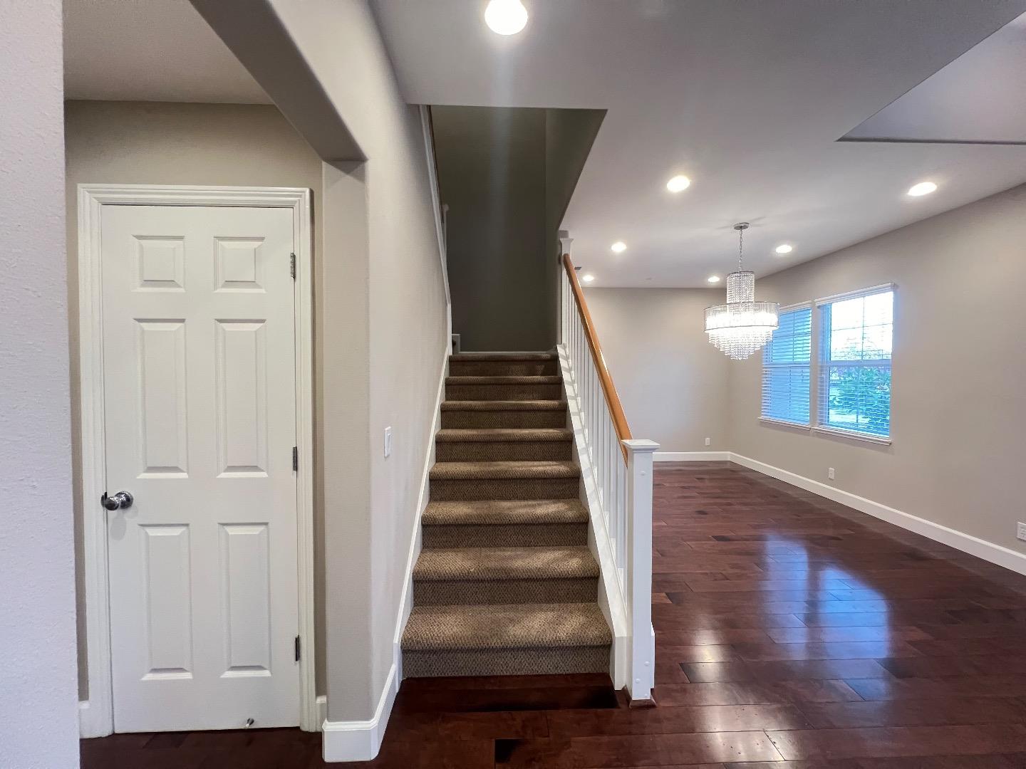 Detail Gallery Image 24 of 40 For 4102 Voltaire St, San Jose,  CA 95148 - 4 Beds | 2/1 Baths