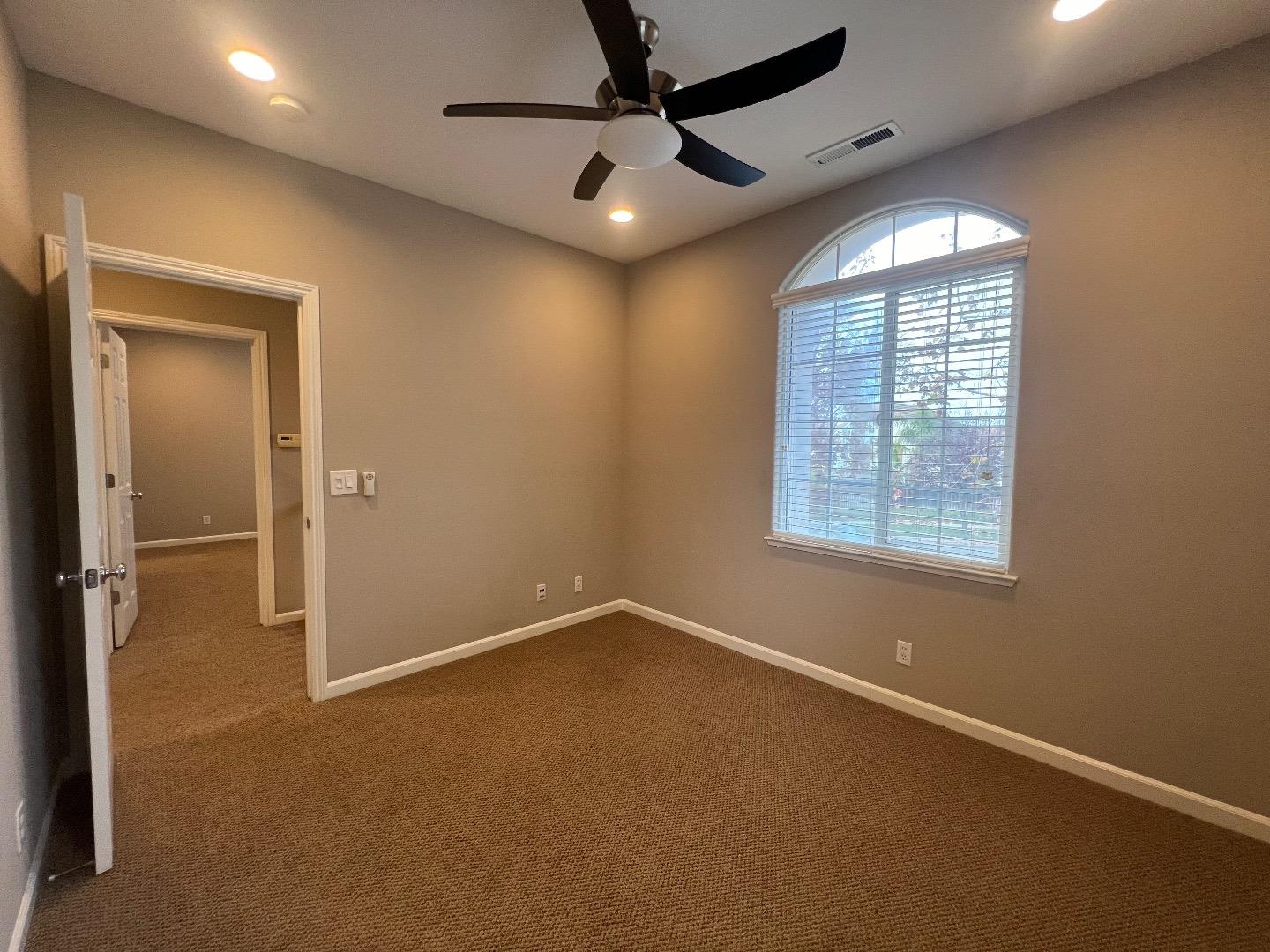 Detail Gallery Image 27 of 40 For 4102 Voltaire St, San Jose,  CA 95148 - 4 Beds | 2/1 Baths
