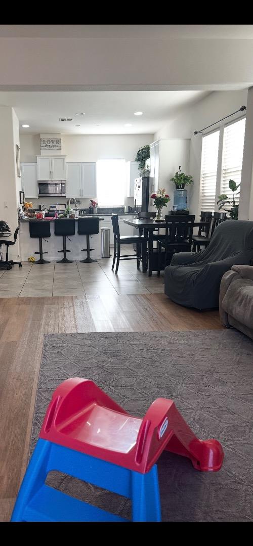 Detail Gallery Image 17 of 17 For 1233 La Colina St, Soledad,  CA 93960 - 3 Beds | 2 Baths