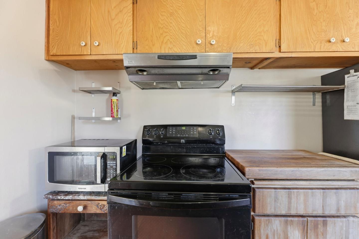 Detail Gallery Image 15 of 42 For 4909 Stacy St, Oakland,  CA 94605 - 4 Beds | 2/1 Baths