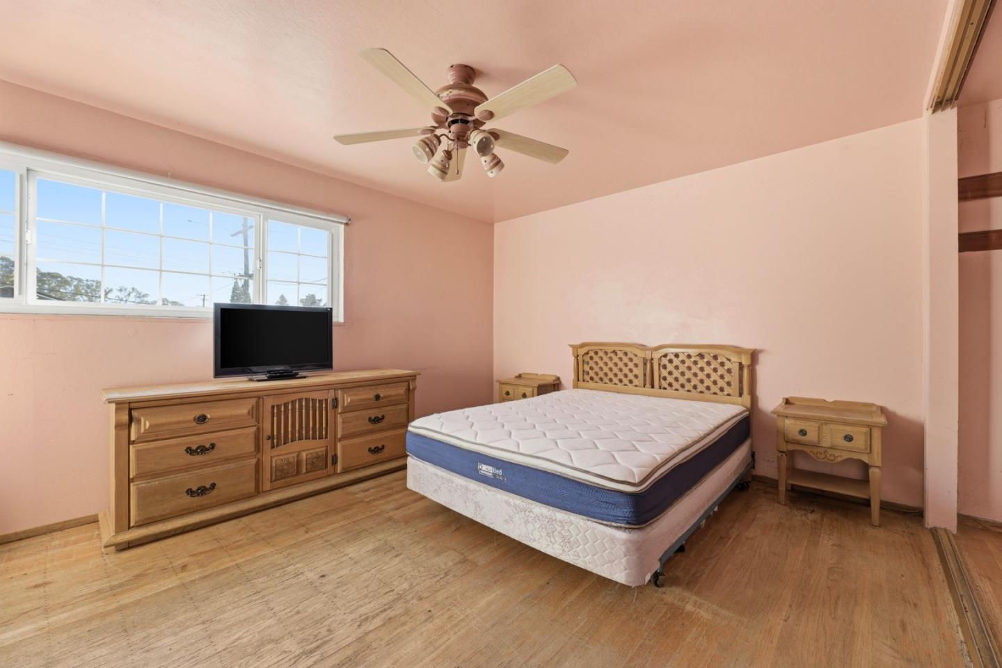 Detail Gallery Image 18 of 42 For 4909 Stacy St, Oakland,  CA 94605 - 4 Beds | 2/1 Baths