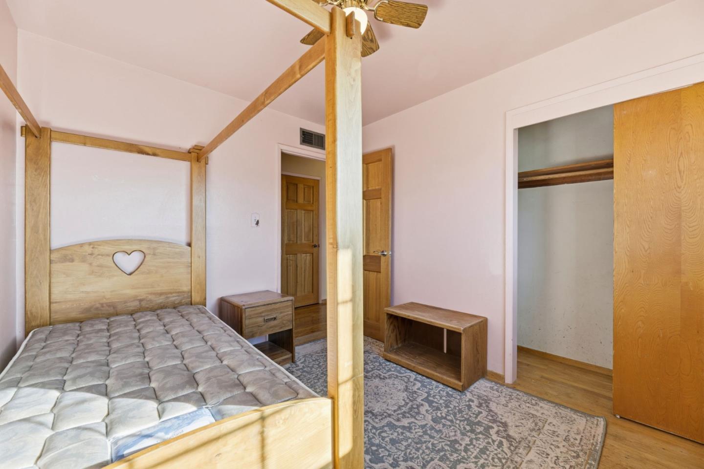 Detail Gallery Image 25 of 42 For 4909 Stacy St, Oakland,  CA 94605 - 4 Beds | 2/1 Baths