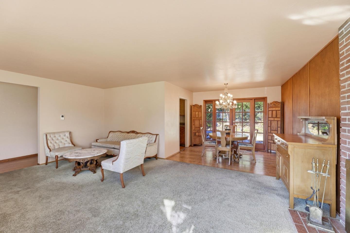 Detail Gallery Image 9 of 42 For 4909 Stacy St, Oakland,  CA 94605 - 4 Beds | 2/1 Baths