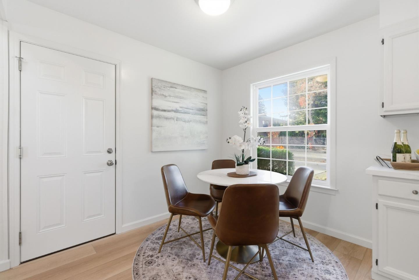 Detail Gallery Image 11 of 44 For 894 Grape Ave, Sunnyvale,  CA 94087 - 3 Beds | 2 Baths