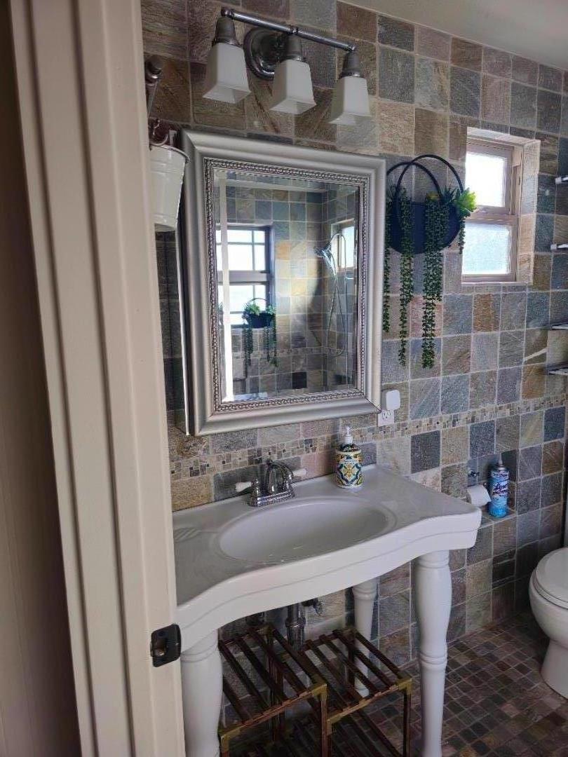 Detail Gallery Image 16 of 22 For 229 Moana a,  Pacifica,  CA 94044 - 0 Beds | 1 Baths