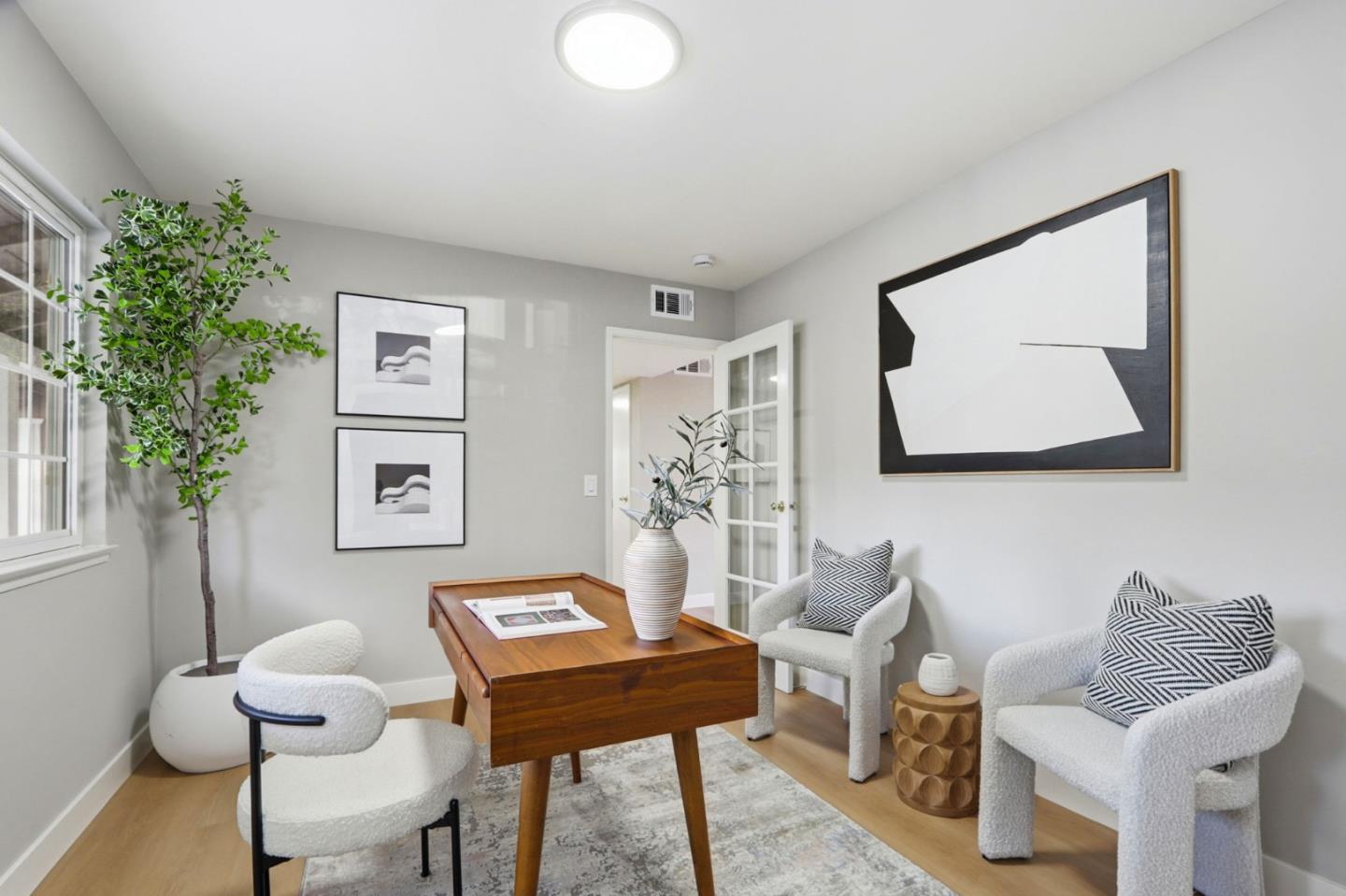 Detail Gallery Image 18 of 42 For 1078 Oaktree Dr, San Jose,  CA 95129 - 5 Beds | 2/1 Baths