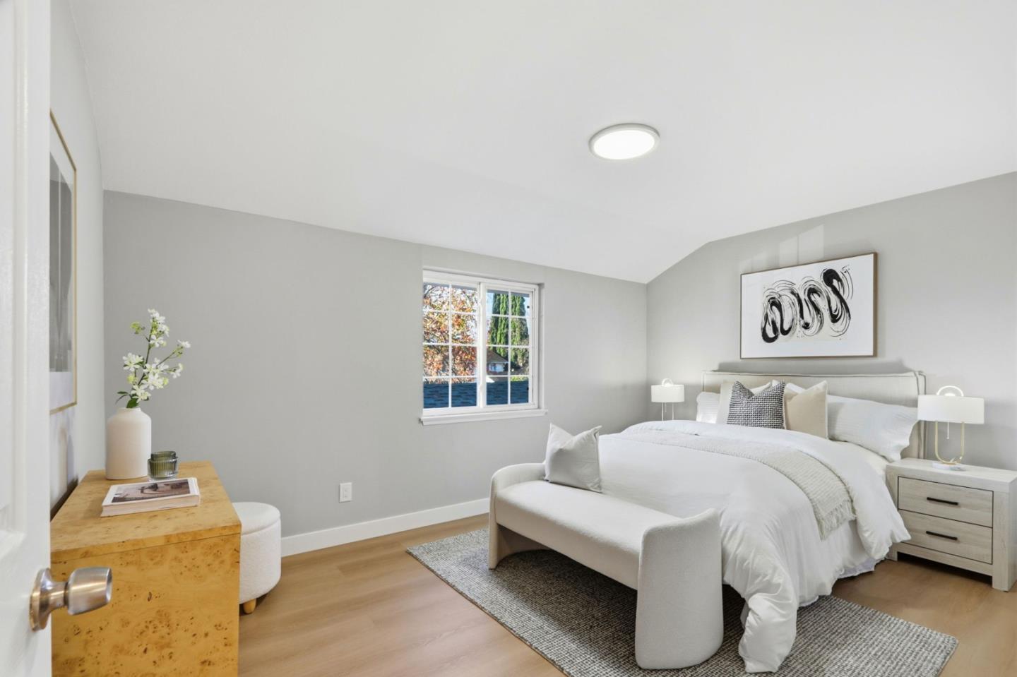 Detail Gallery Image 22 of 42 For 1078 Oaktree Dr, San Jose,  CA 95129 - 5 Beds | 2/1 Baths