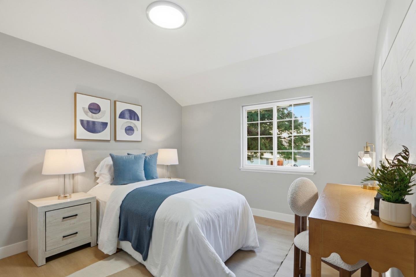 Detail Gallery Image 31 of 42 For 1078 Oaktree Dr, San Jose,  CA 95129 - 5 Beds | 2/1 Baths