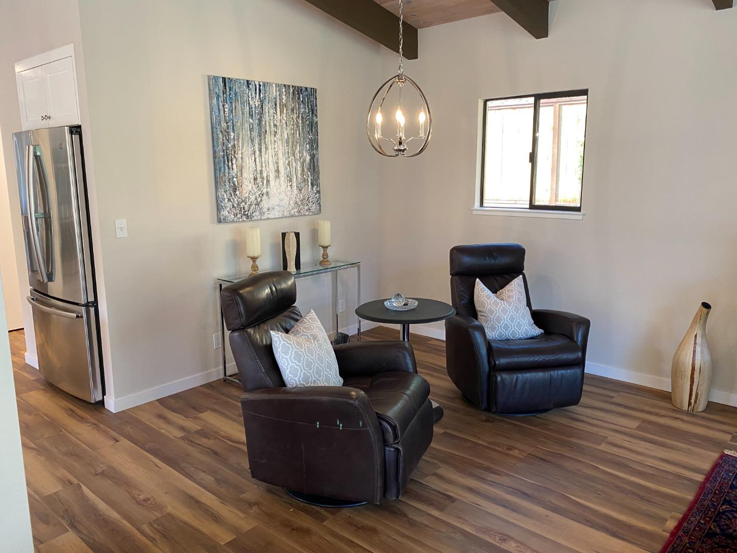 Detail Gallery Image 13 of 21 For 121 Degas Rd, Portola Valley,  CA 94028 - 3 Beds | 2/1 Baths