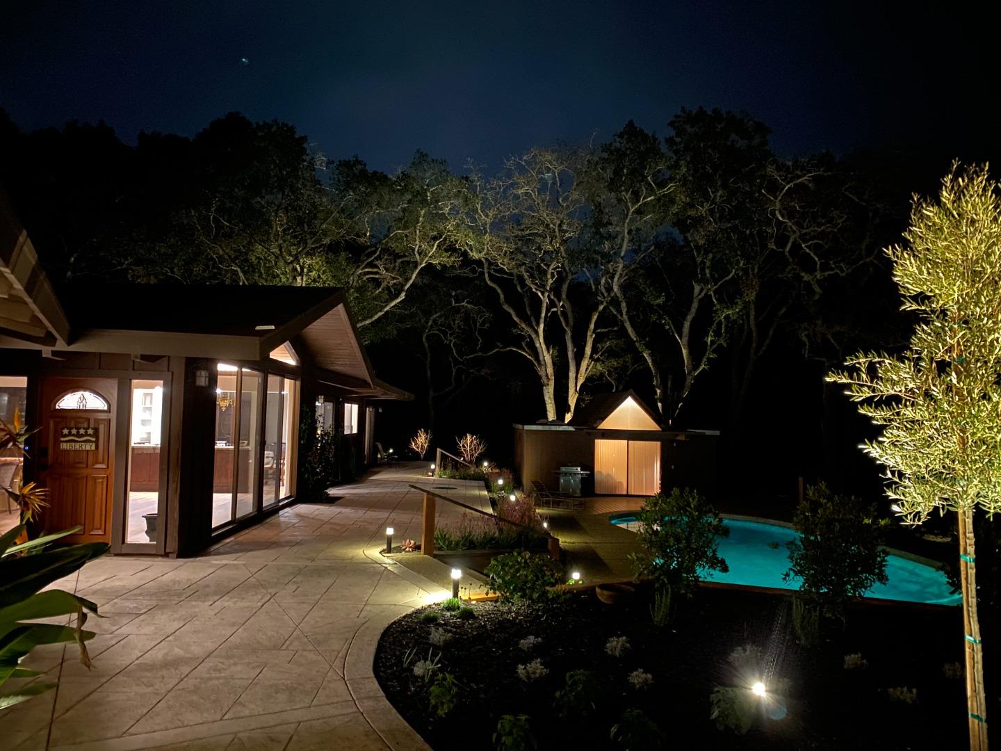 Detail Gallery Image 3 of 21 For 121 Degas Rd, Portola Valley,  CA 94028 - 3 Beds | 2/1 Baths