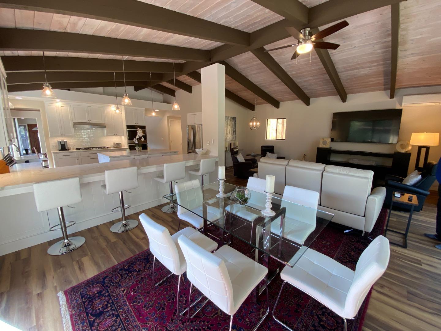 Detail Gallery Image 6 of 21 For 121 Degas Rd, Portola Valley,  CA 94028 - 3 Beds | 2/1 Baths