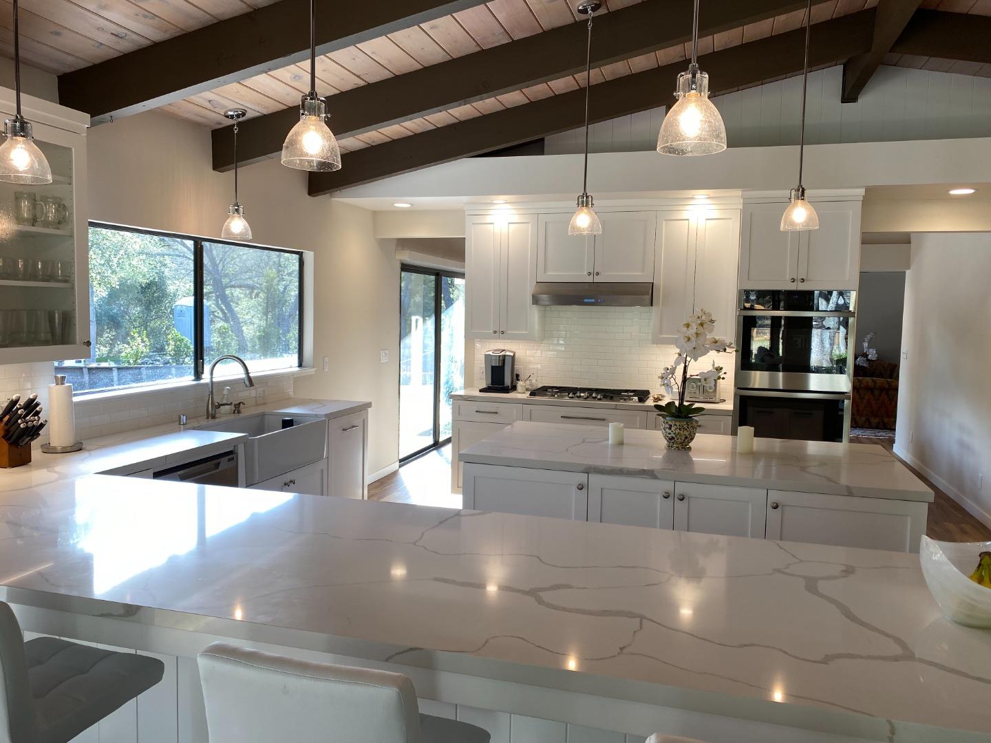 Detail Gallery Image 8 of 21 For 121 Degas Rd, Portola Valley,  CA 94028 - 3 Beds | 2/1 Baths